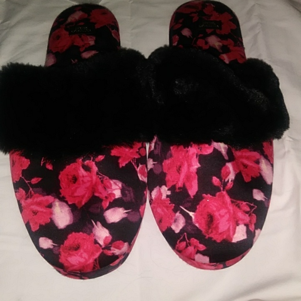 Pretty Victoria's Secret Slippers